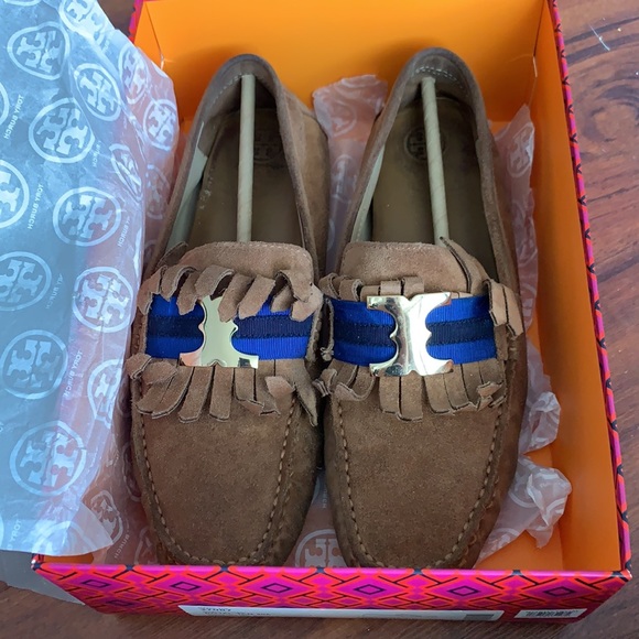 Tory Burch moccasins- sweaty, dirty, filthy, old used shoes worn without socks - Picture 14 of 16